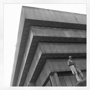 birmingham-central-library---the-concrete-ziggurat-which-is-soon-to-go-man-in-foreground-is-james-watt_5786684011_o.jpg